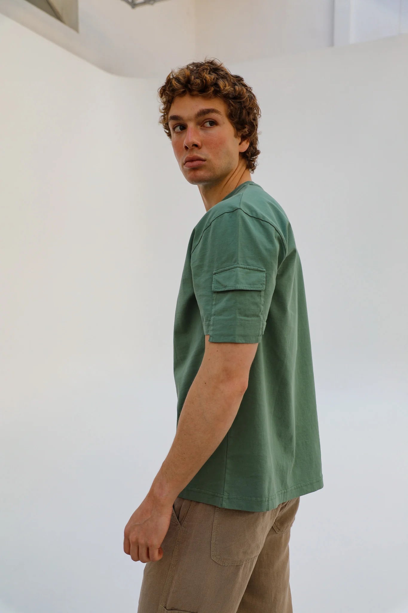 CAMISETA OVERSIZE VERDE-4