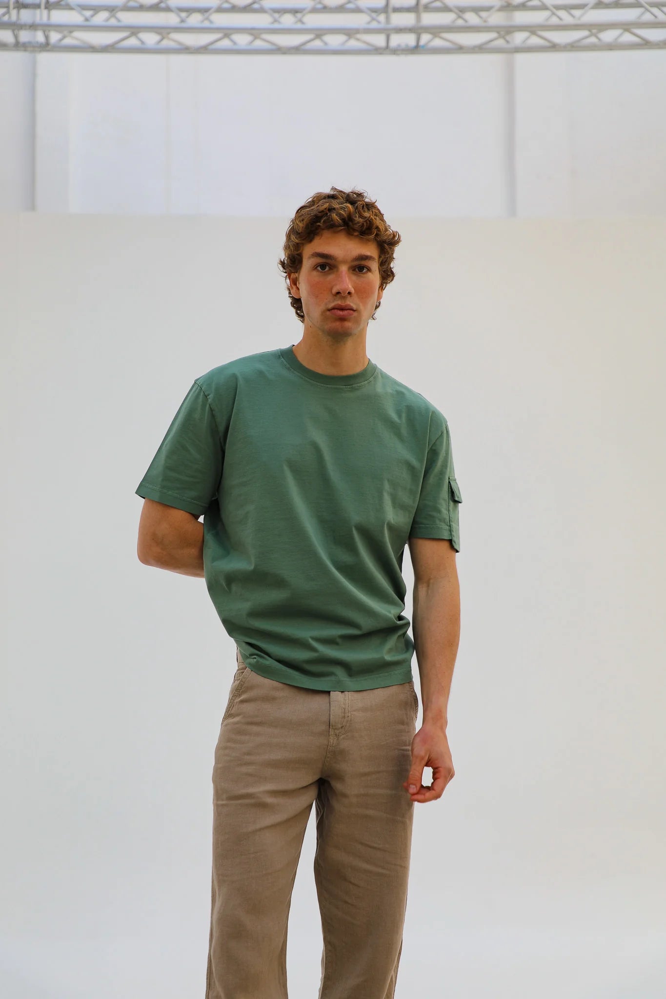 CAMISETA OVERSIZE VERDE